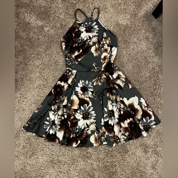 Dress from a’gaci - Picture 1 of 4